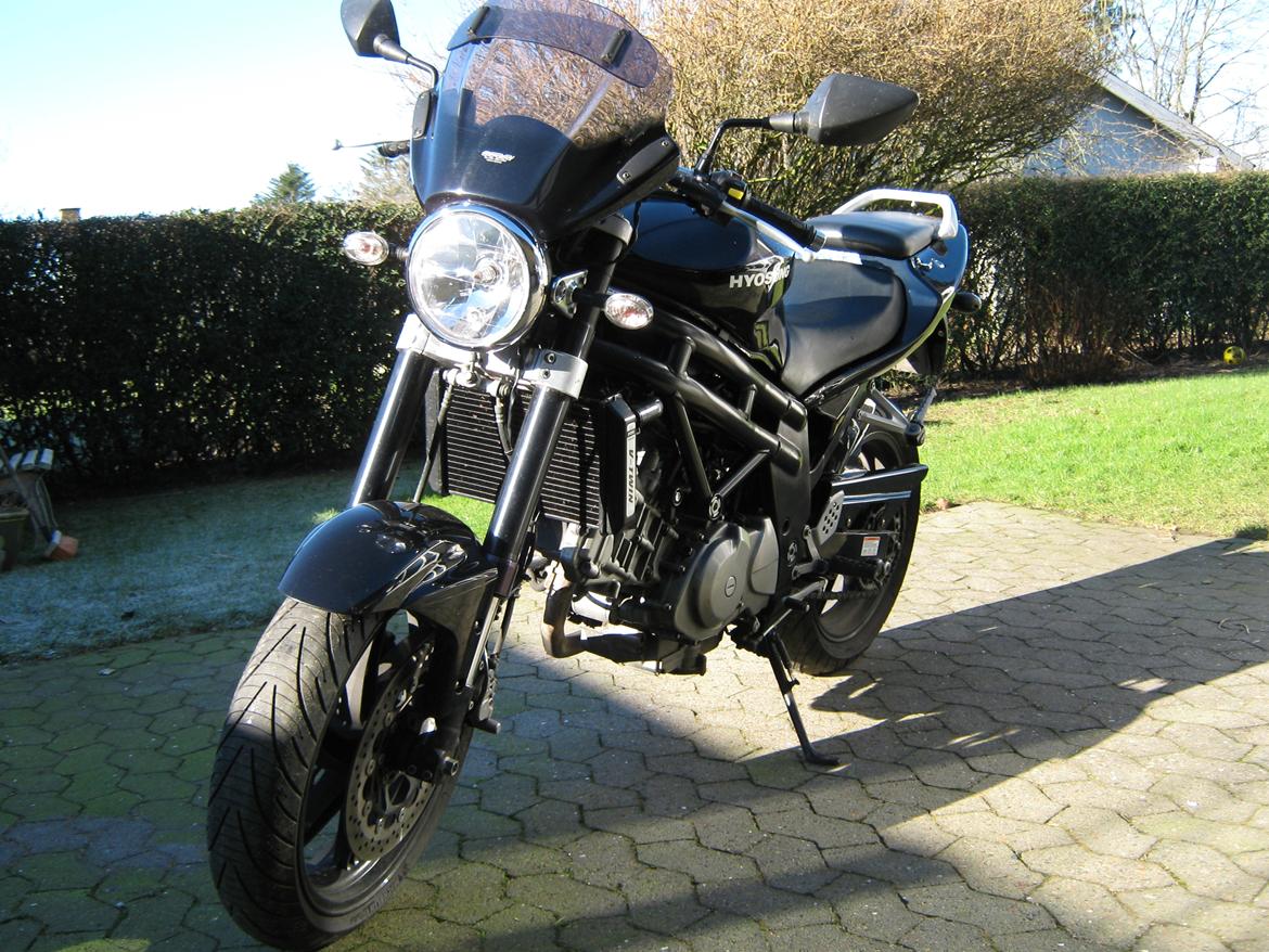 Hyosung GT 650 N billede 1