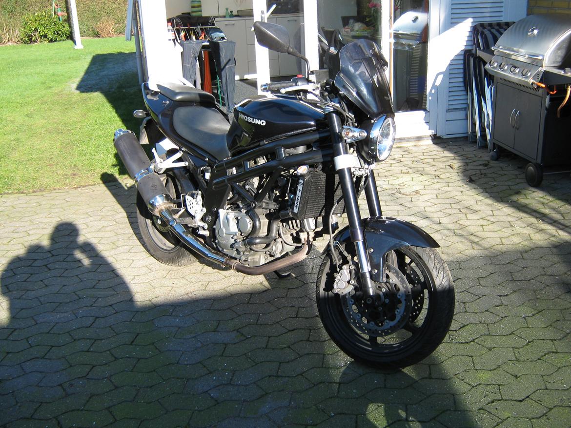 Hyosung GT 650 N billede 2
