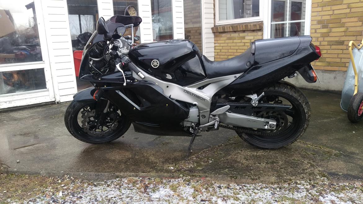 Yamaha Fzr 1000 exup billede 1