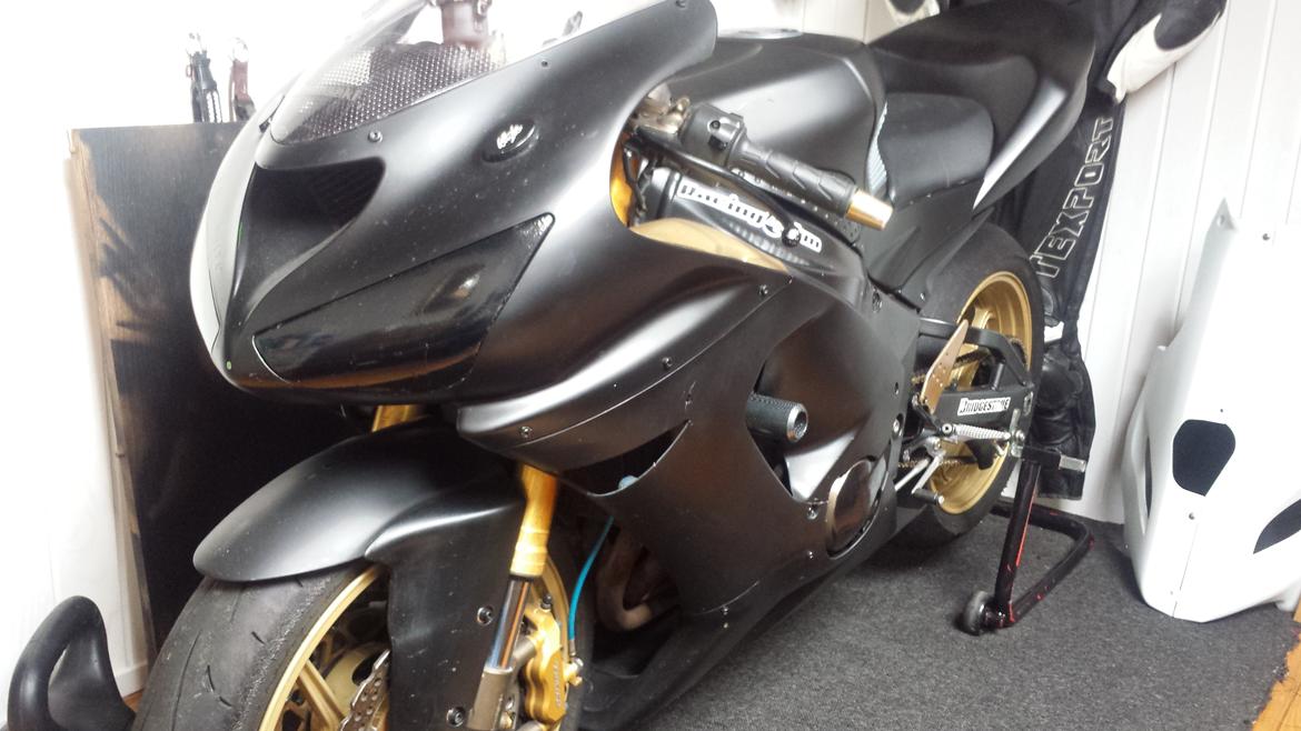 Kawasaki zx6r 636 billede 2