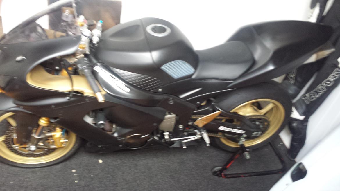 Kawasaki zx6r 636 billede 5