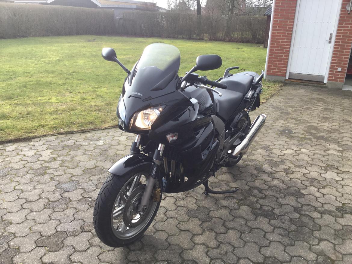 Honda Cbf 1000f solgt billede 2