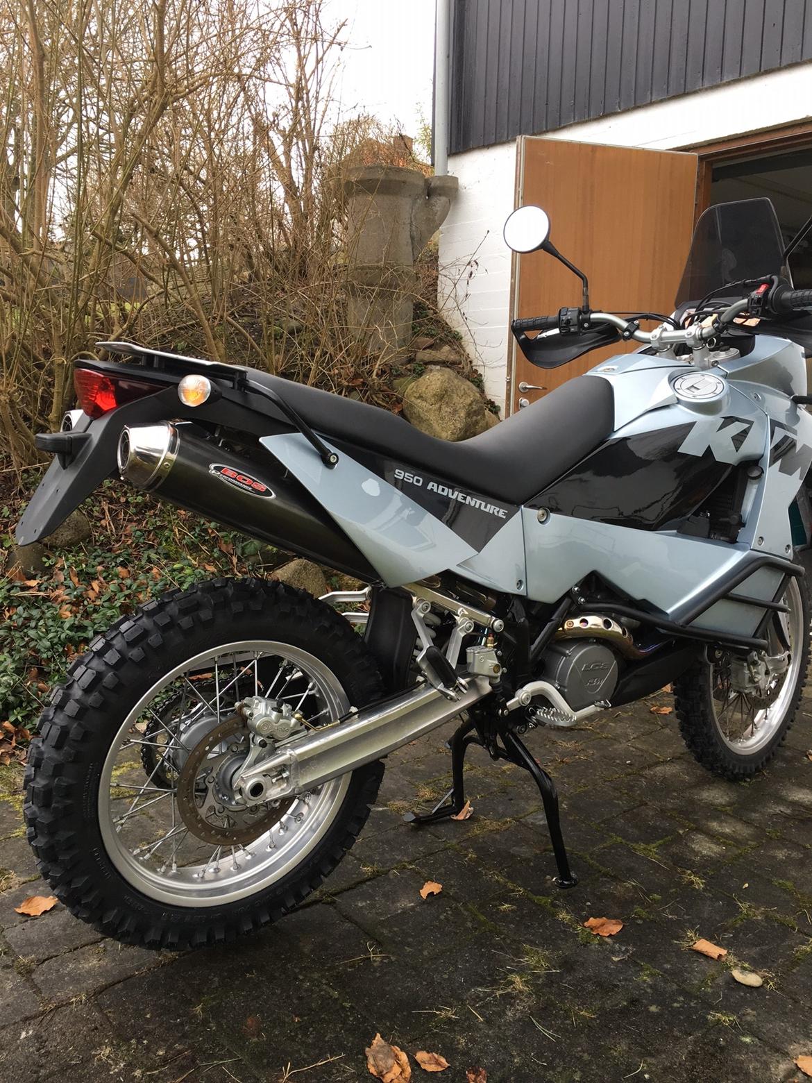 KTM 950 Adventure  billede 1