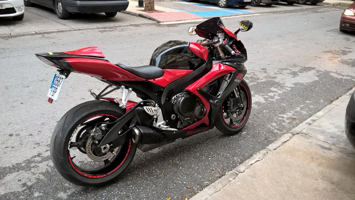 Suzuki GSXR 600 billede 2