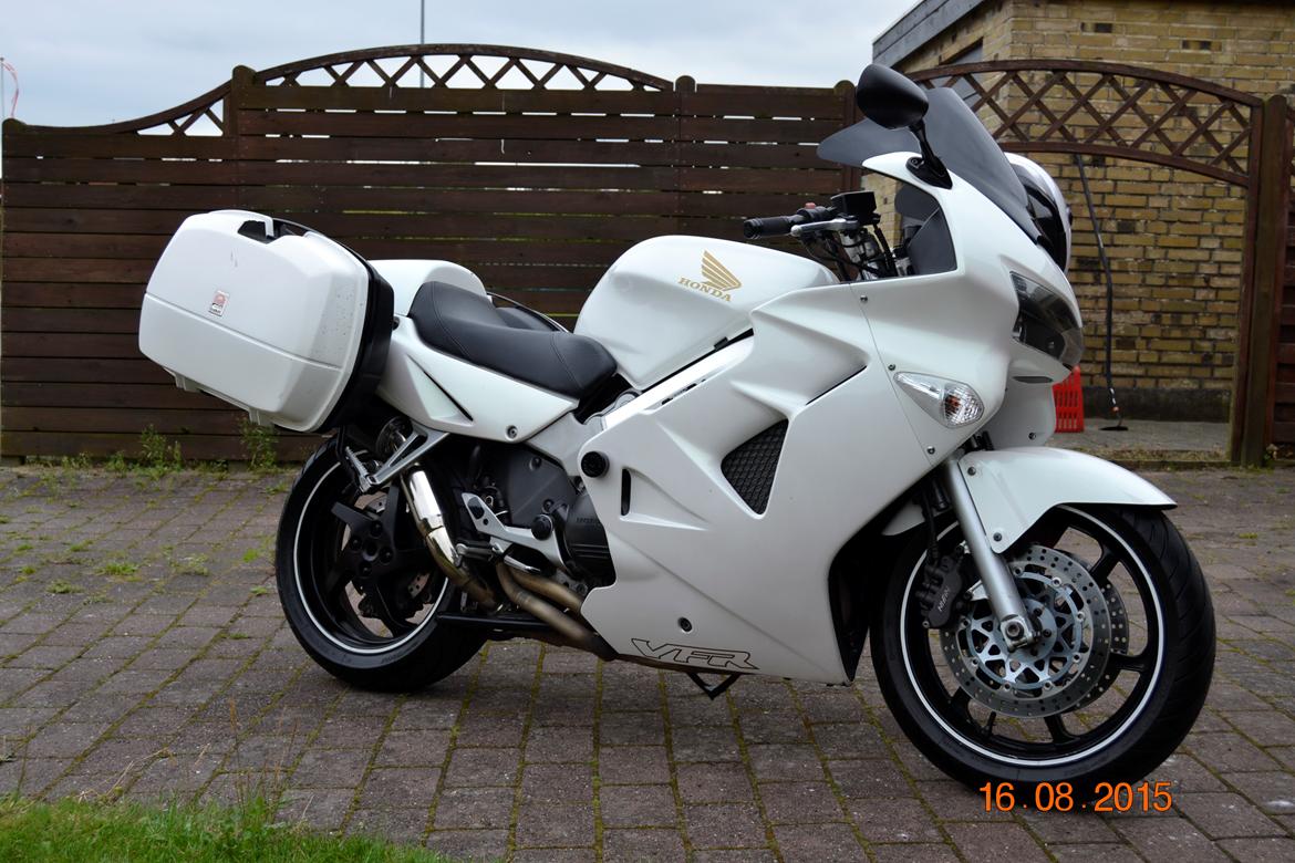 Honda VFR 800 RC46 SOLGT billede 5