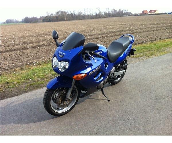 Suzuki GSX 600 F billede 3