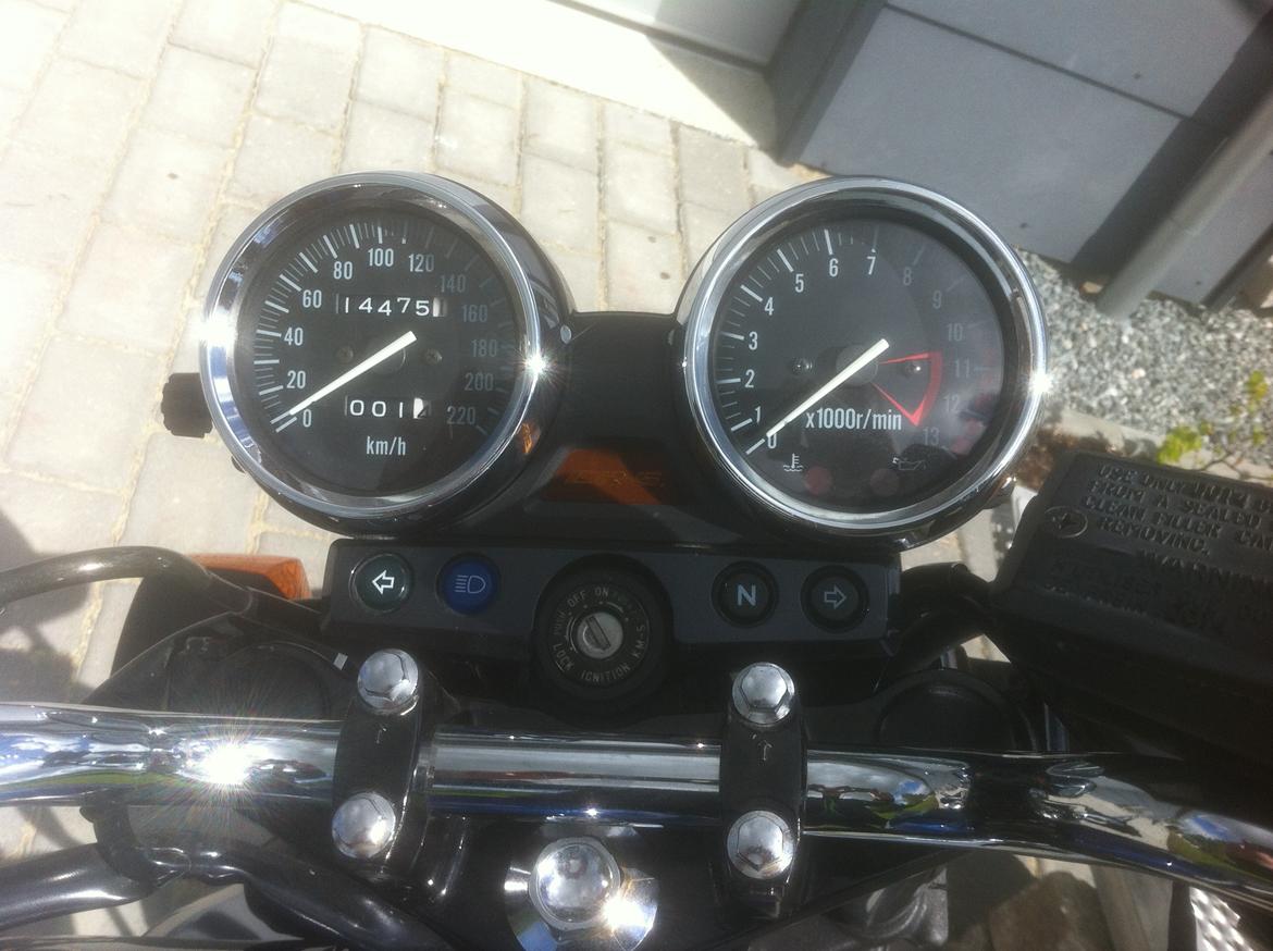 Kawasaki ER-5 {SOLGT} billede 5