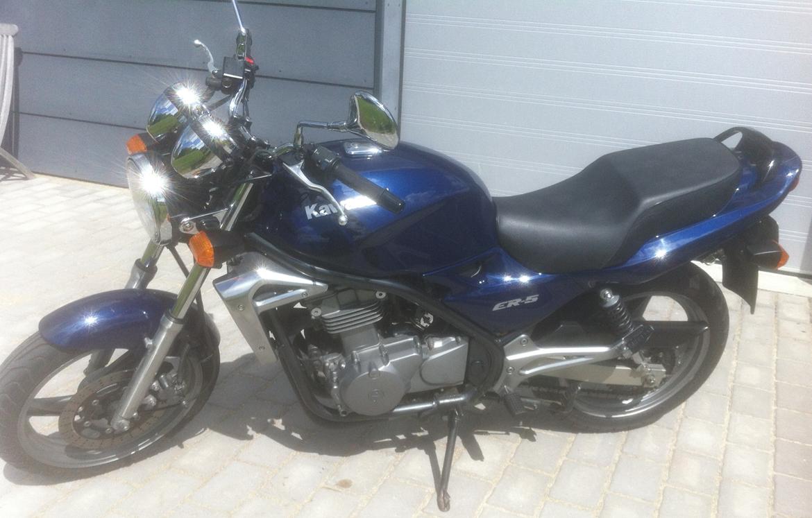 Kawasaki ER-5 {SOLGT} billede 2