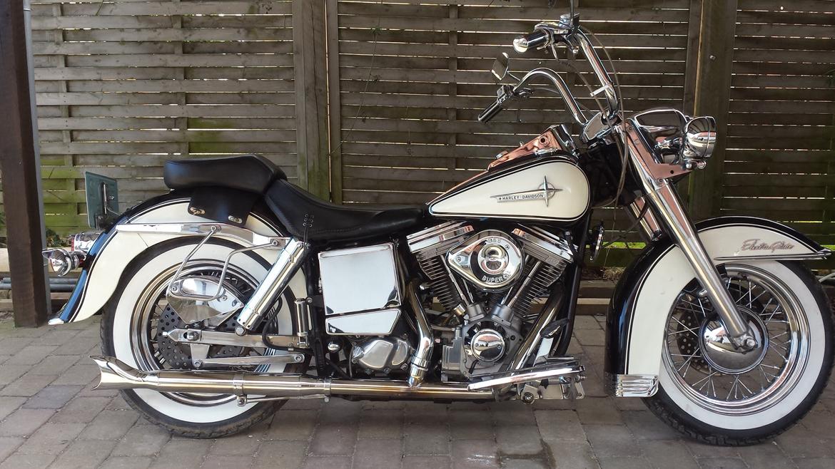 Harley Davidson FLH Electra Glide billede 1