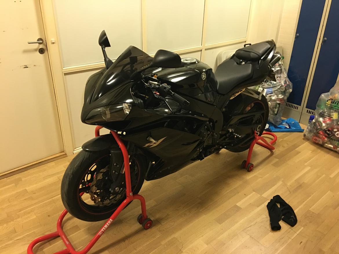 Yamaha YZF R1 billede 6