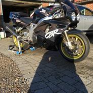 Honda CBR 900 RR Fireblade