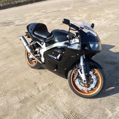 Suzuki GSX-R 750 750WT SRAD