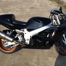 Suzuki GSX-R 750 750WT SRAD