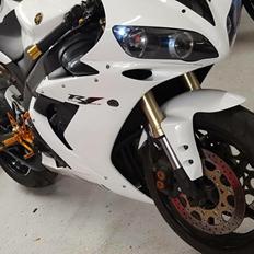 Yamaha YZF R1 RN12