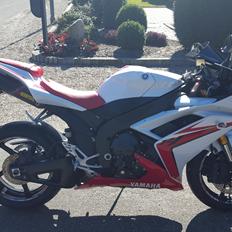 Yamaha YZF R1 RN19