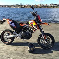 KTM 690 SMC (SOLGT)