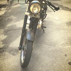Suzuki GN 250