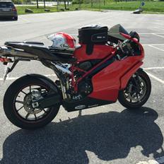 Ducati 999
