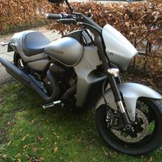 Suzuki VZR1800/BZL6