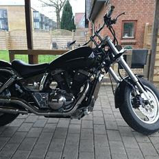 Suzuki VZ800 Marauder 