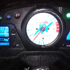 Honda CBR 1100 XX SuperBlackbird solgt