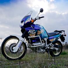 Honda Africa Twin XRV 750 RD07