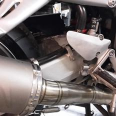 Honda CBR 1100 XX Super blackbird