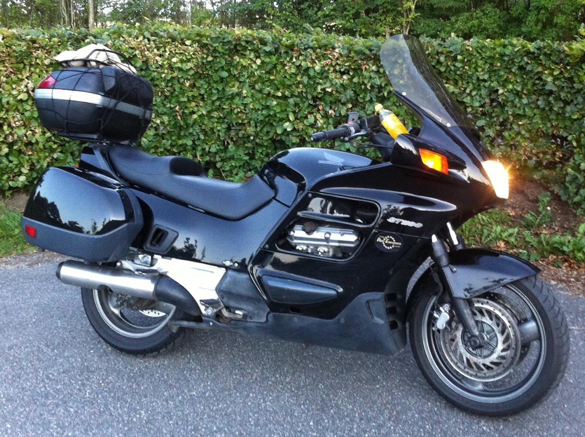 Honda ST 1100 billede 3