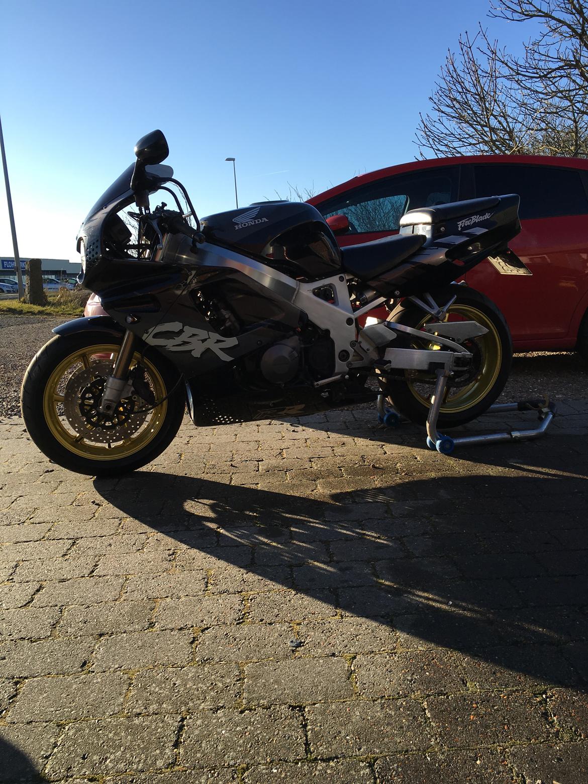 Honda CBR 900 RR Fireblade billede 9