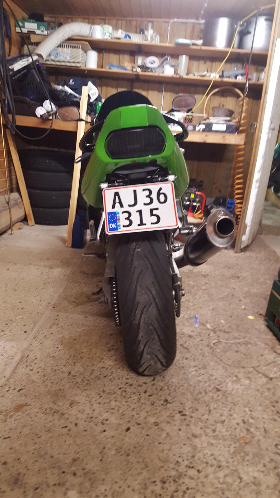 Kawasaki Zx7r  billede 24