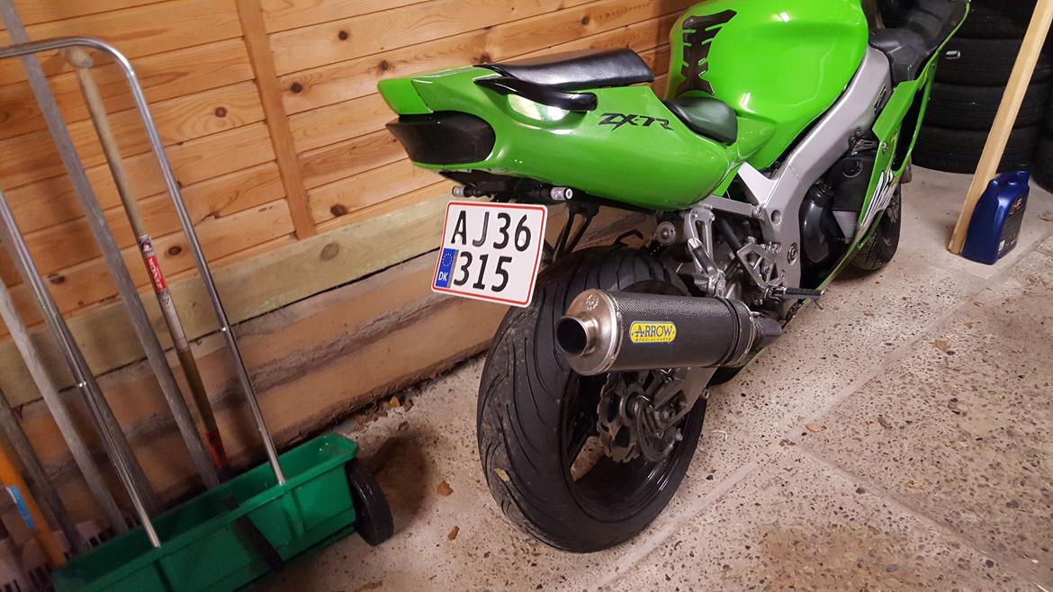 Kawasaki Zx7r  billede 25