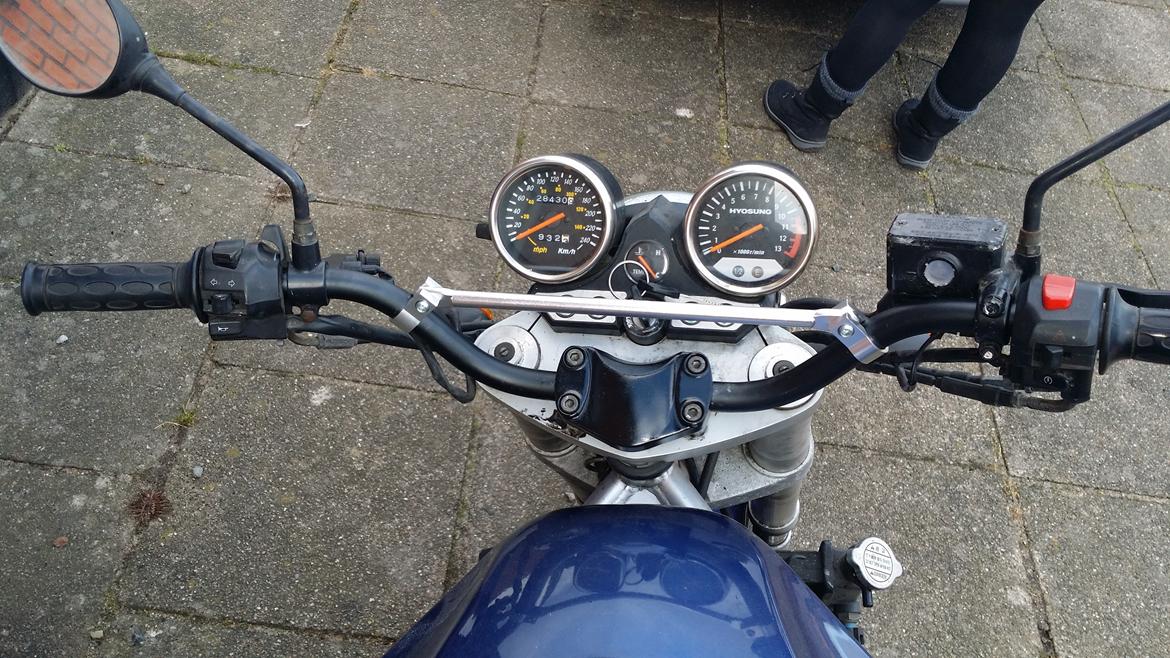 Hyosung gt 650 n billede 3