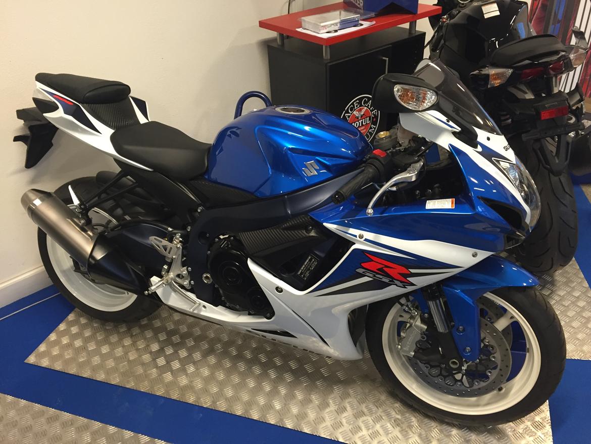 Suzuki GSX-r600 l1 solgt billede 1