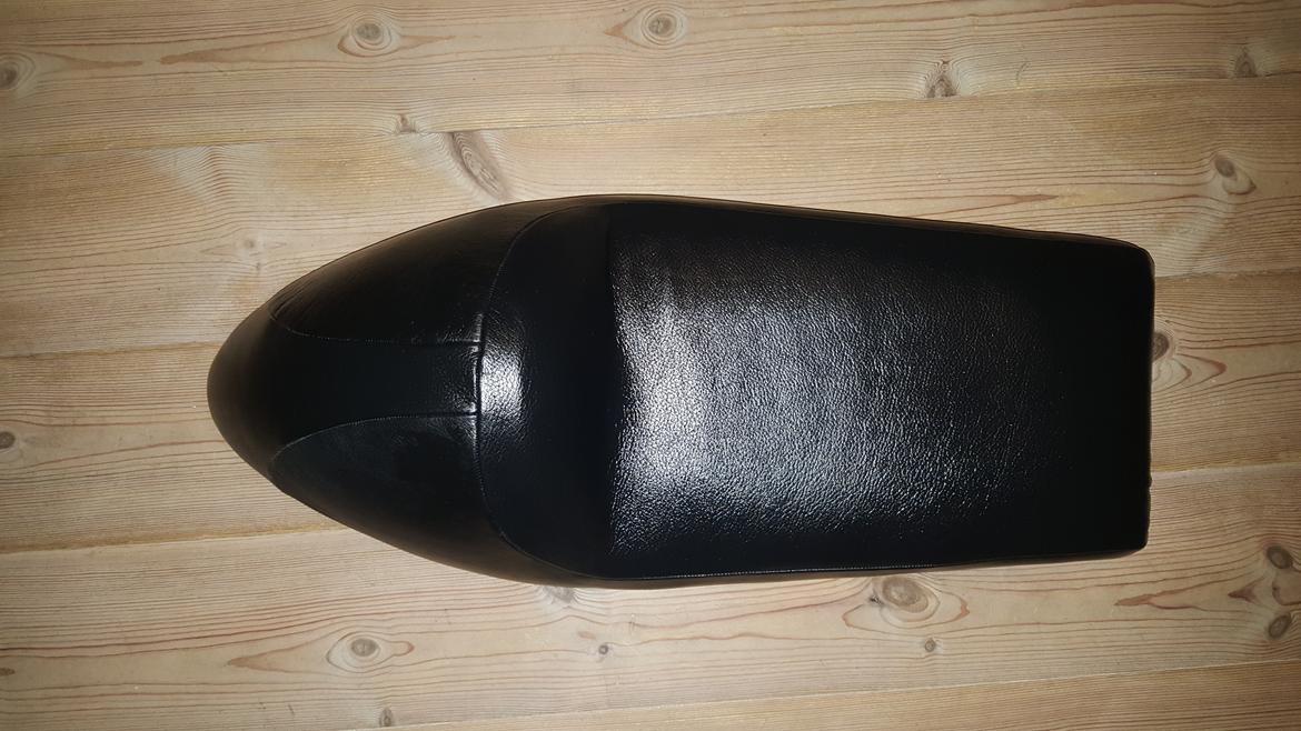 Suzuki GSX 400 F billede 16