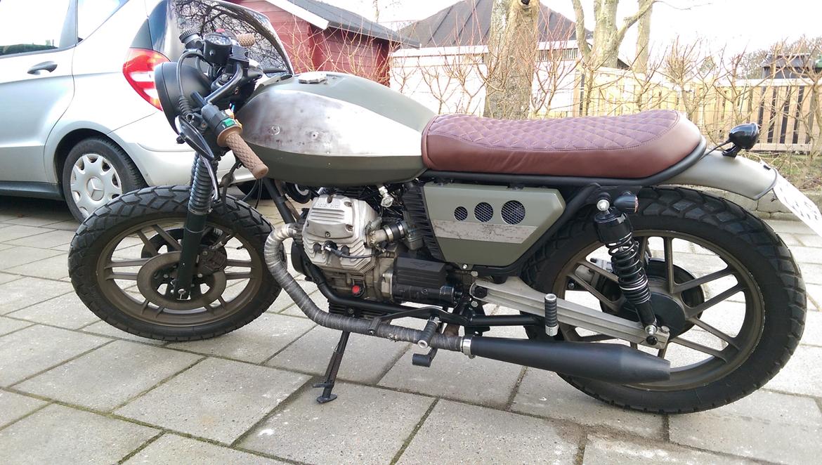 Moto Guzzi V50 NATO Cafe/Bratstyle. billede 2