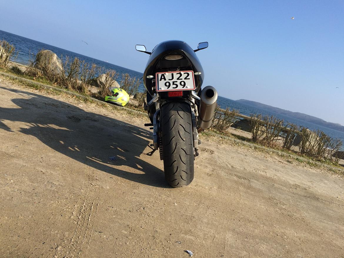 Suzuki GSX-R 750 750WT SRAD billede 5