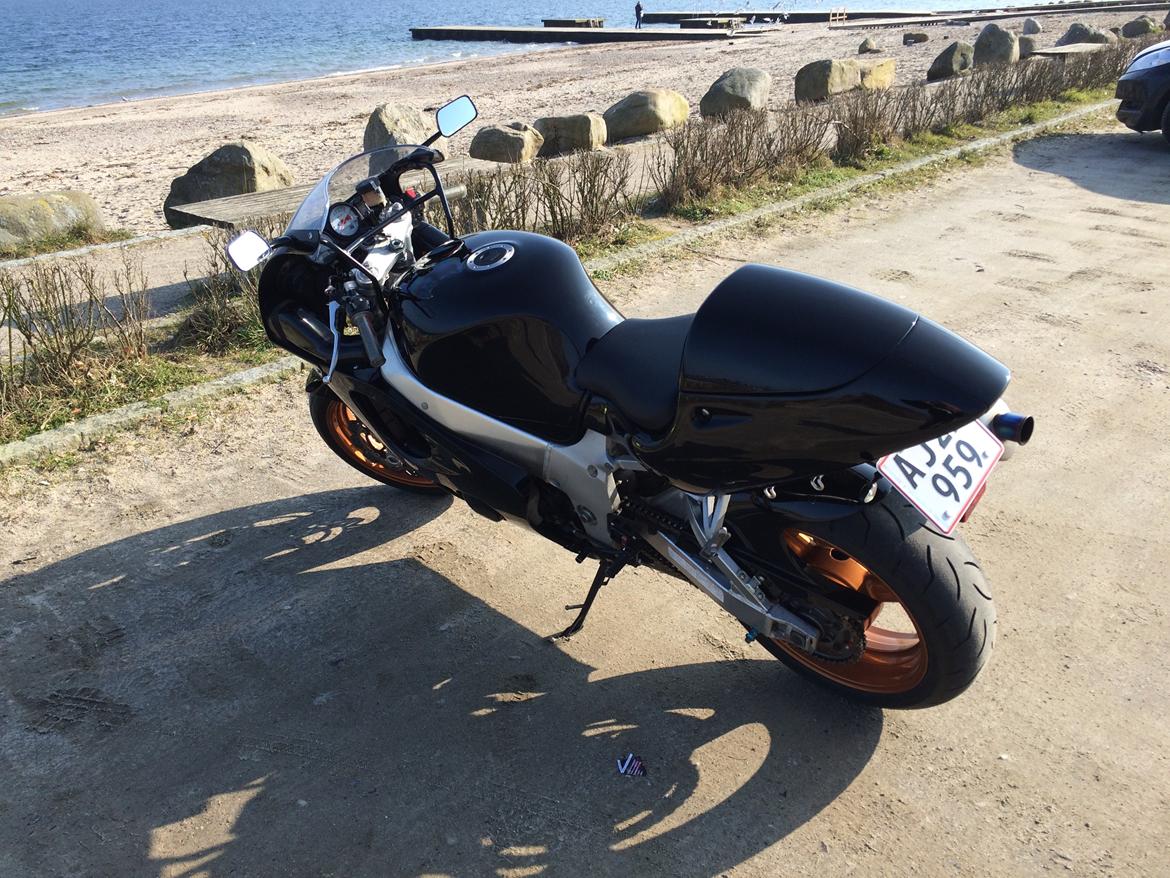 Suzuki GSX-R 750 750WT SRAD billede 7