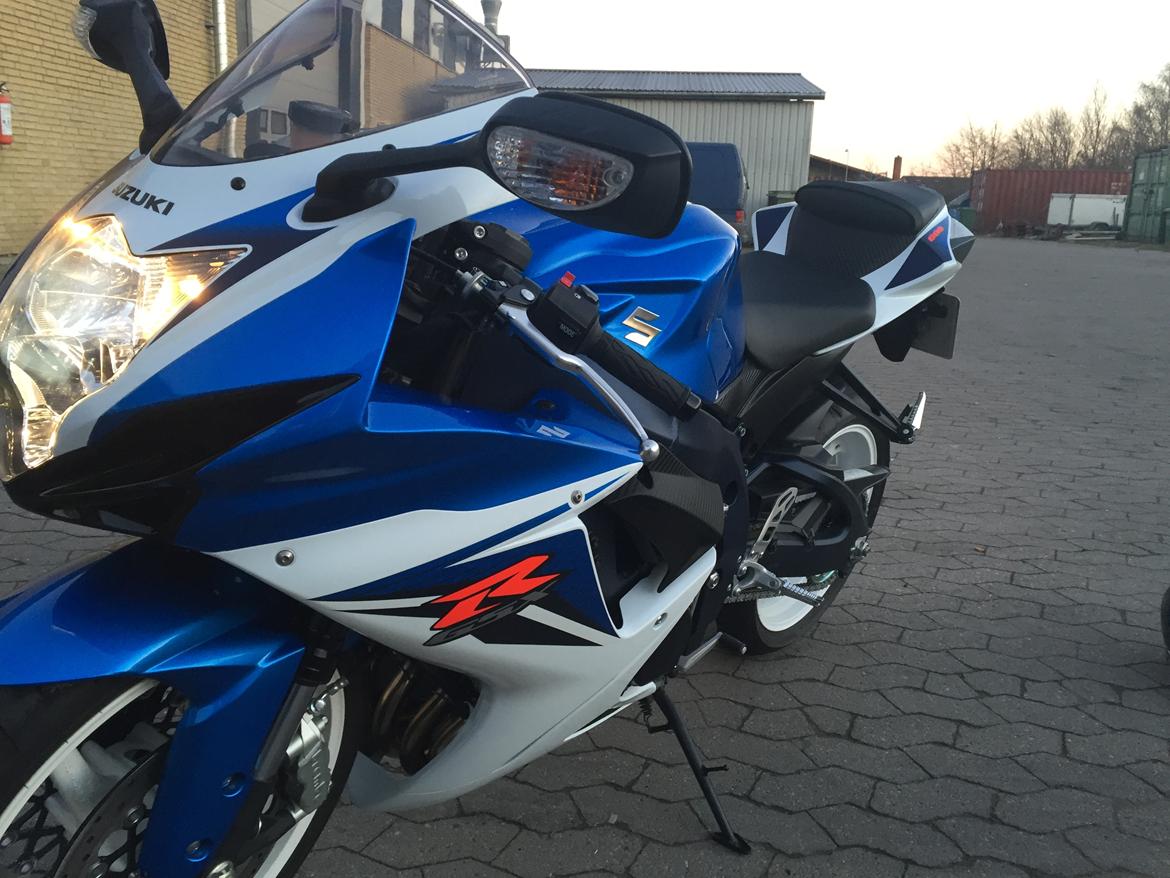 Suzuki GSX-r600 l1 solgt billede 14