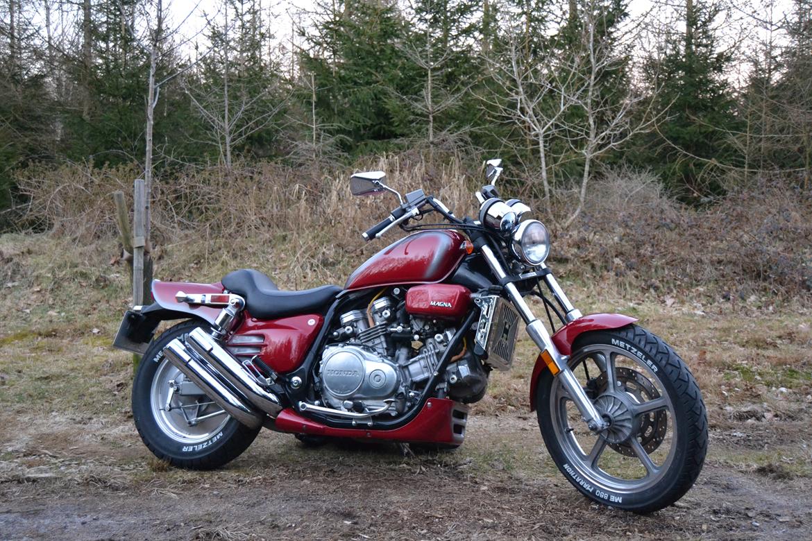 Honda VF700C SuperMagna billede 5