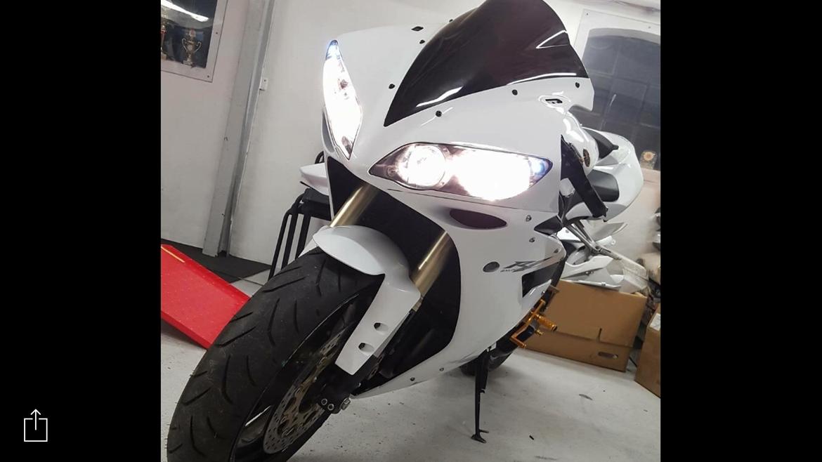 Yamaha YZF R1 RN12 billede 3