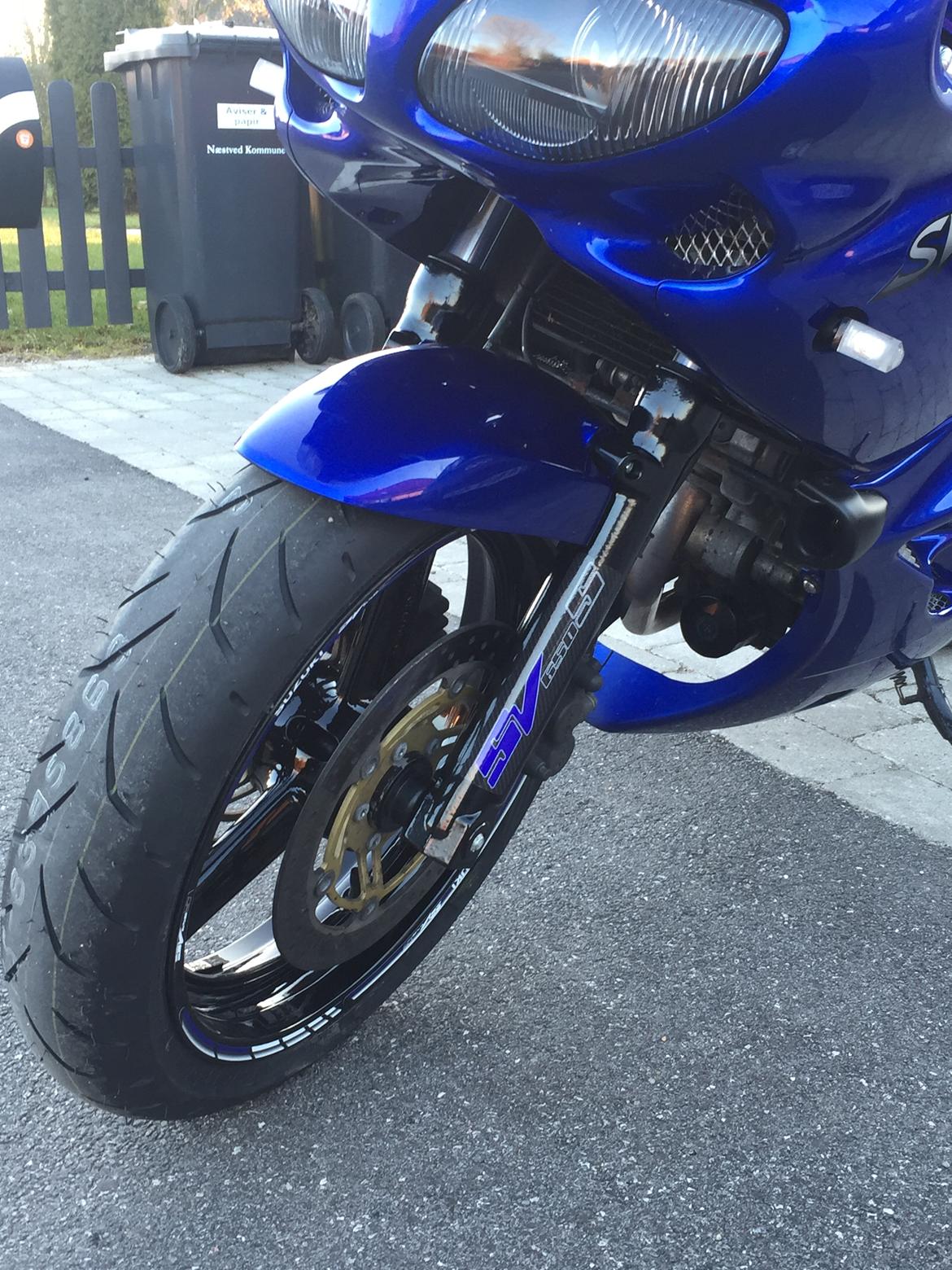 Suzuki Sv650 s SOLGT billede 3