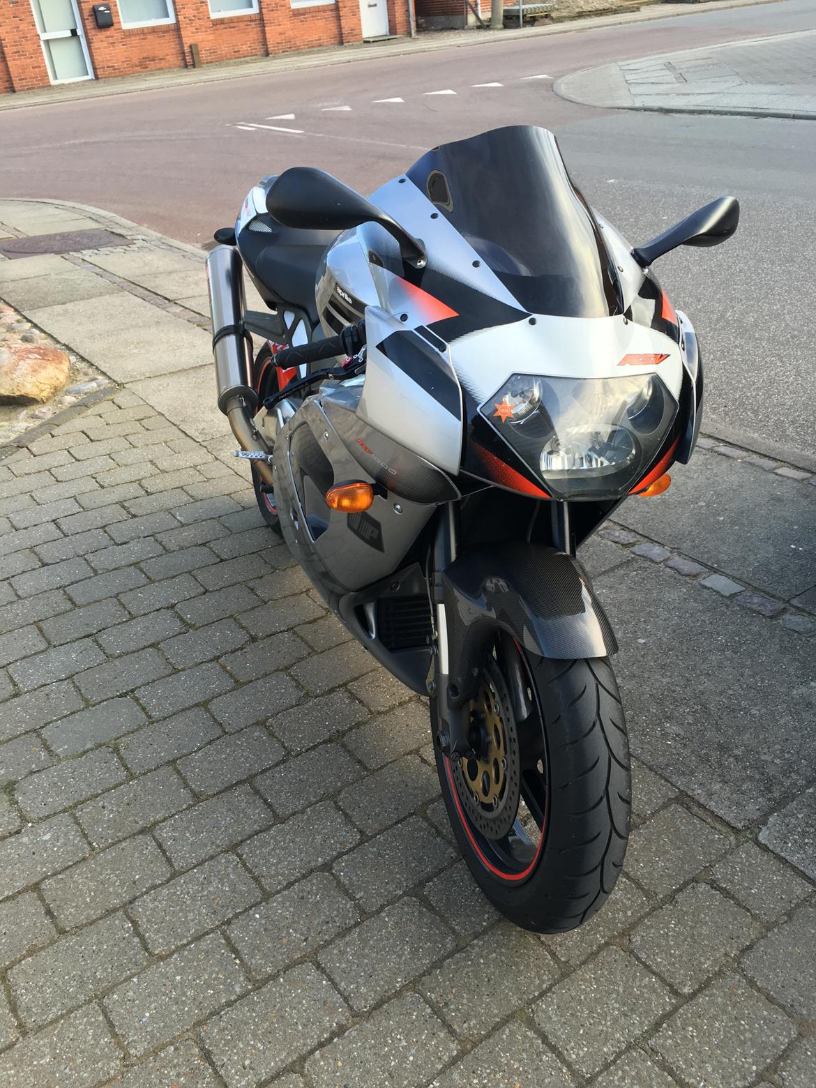 Aprilia RSV 1000 Mille "SOLGT" billede 6