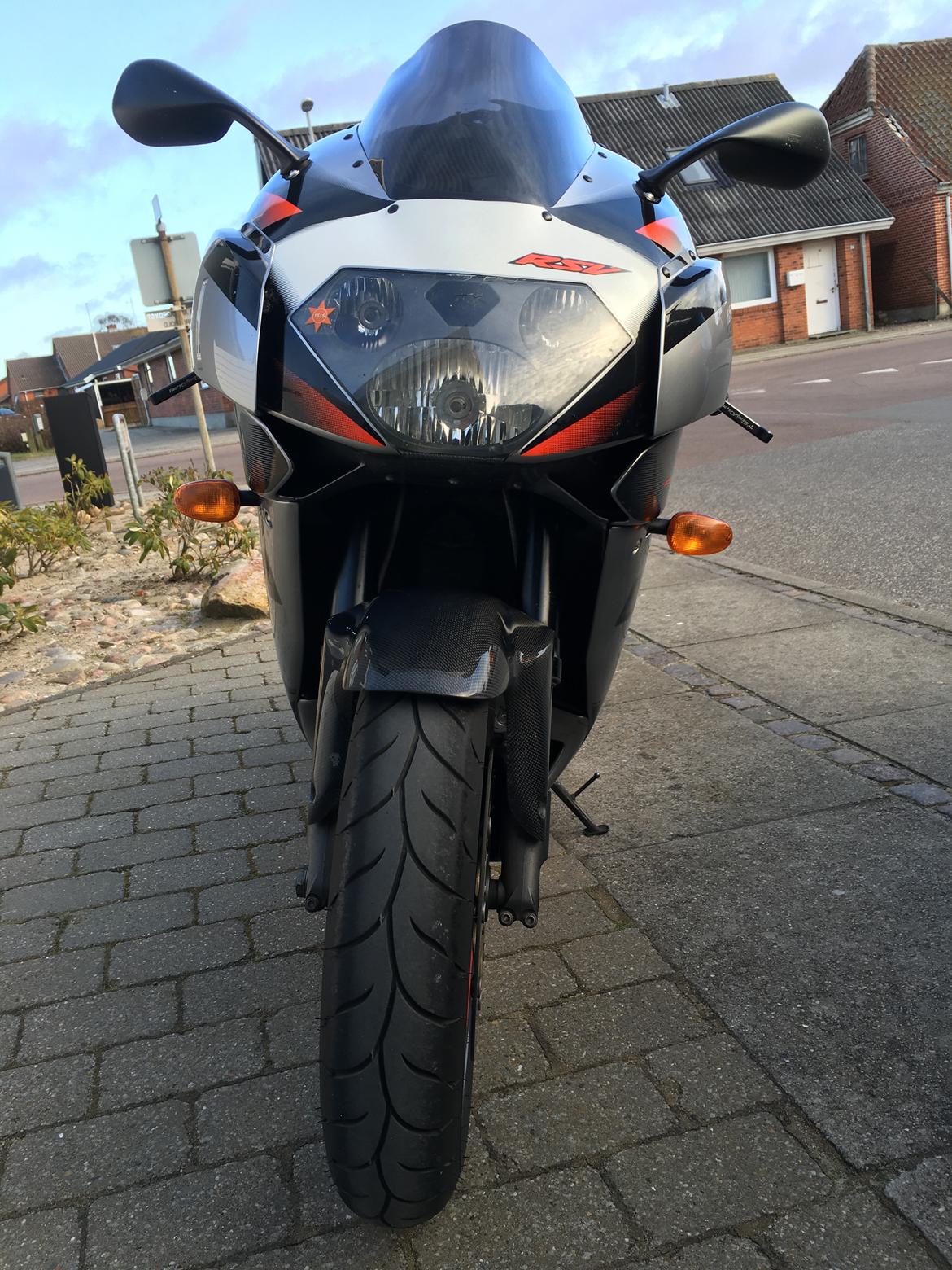 Aprilia RSV 1000 Mille "SOLGT" billede 8