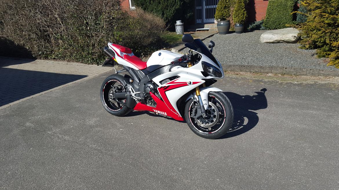 Yamaha YZF R1 RN19  billede 1