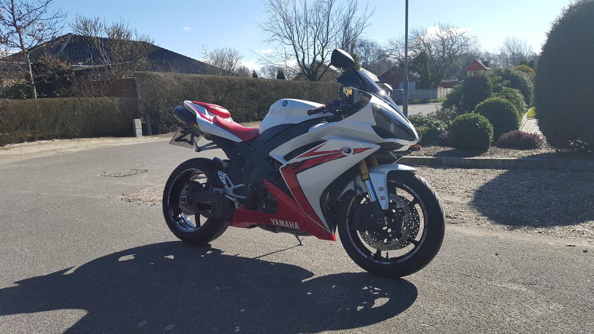 Yamaha YZF R1 RN19  billede 4