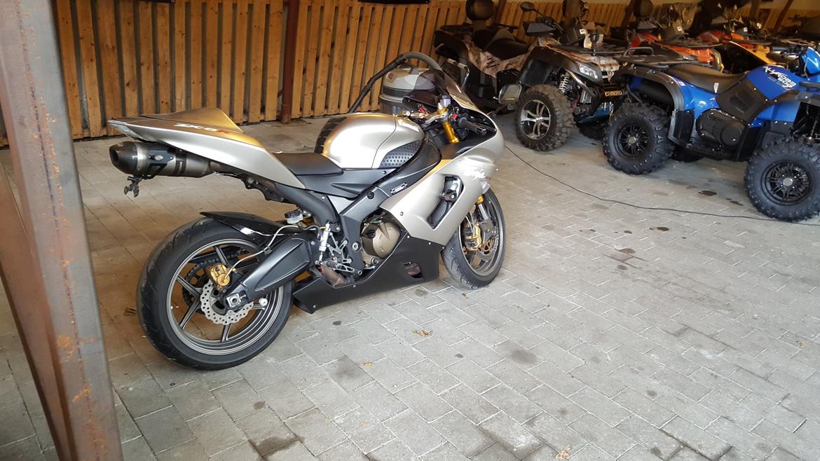 Kawasaki ninja zx6r 636 billede 2