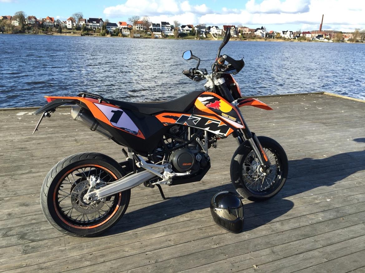 KTM 690 SMC (SOLGT) billede 4