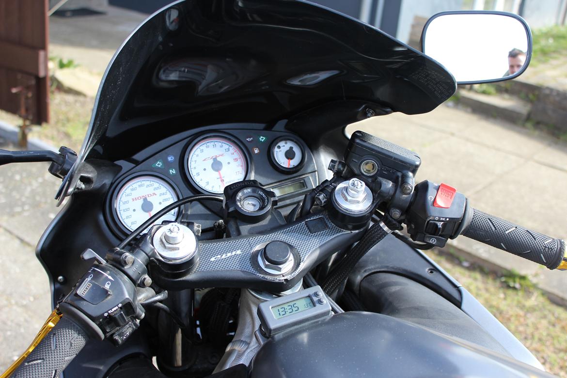 Honda CBR600F billede 4