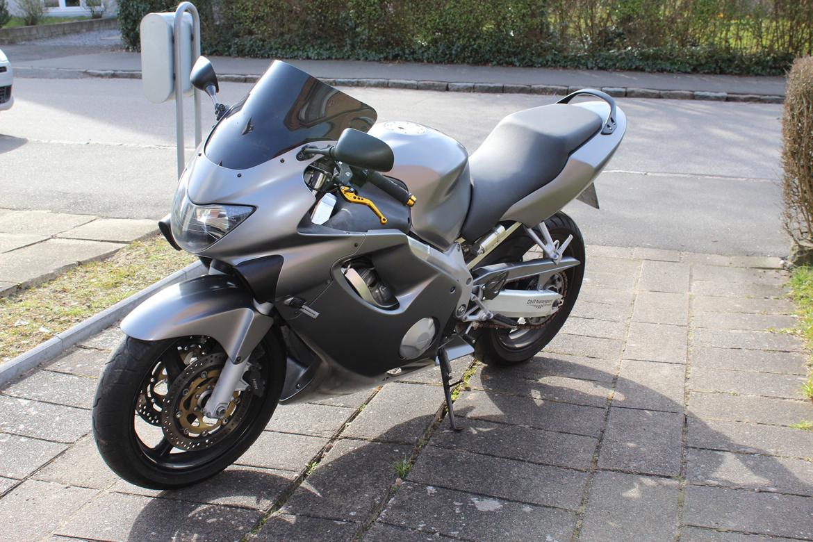 Honda CBR600F billede 6