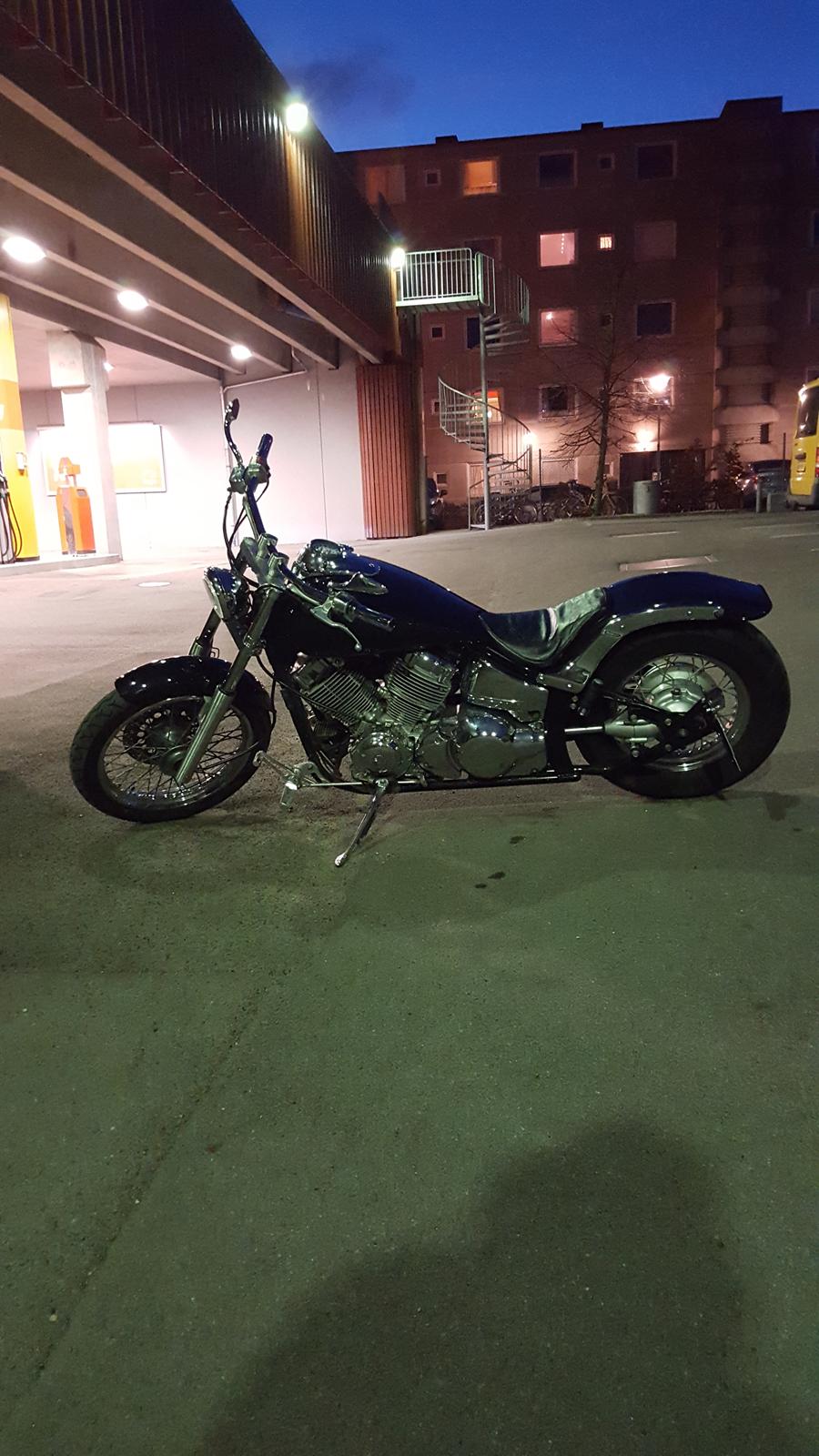 Yamaha Xvs dragster 650 costum  billede 4